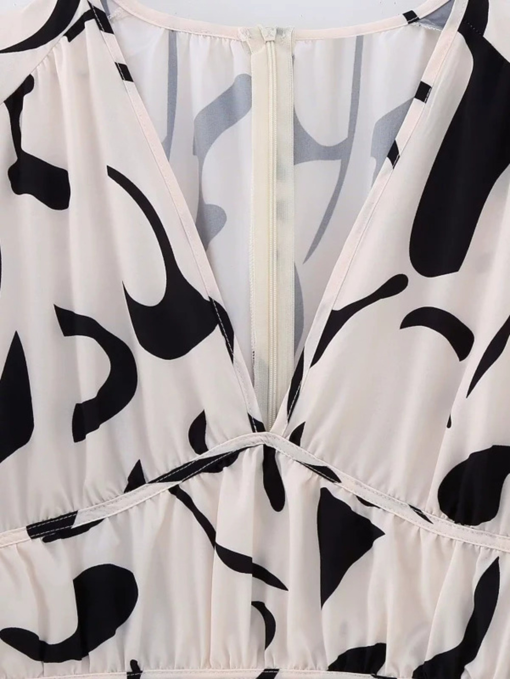 ZARA Printed Short Sleeve Collar Dress